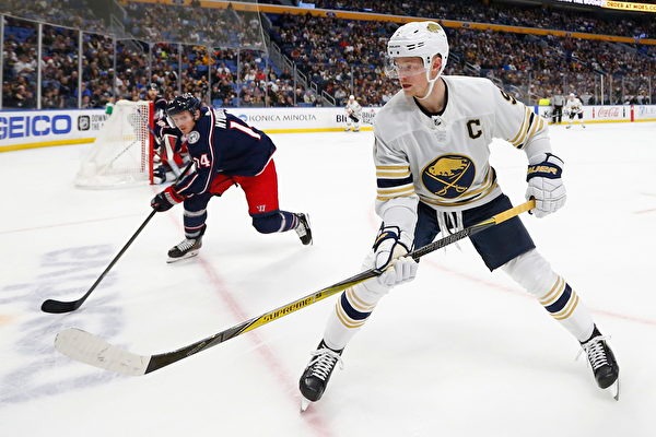 [中超]周定洋绝平 成都蓉城守住榜首位置