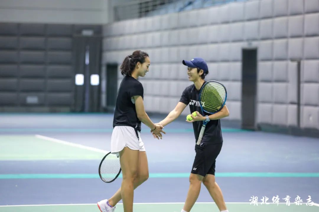 了经济和商 了经济和商