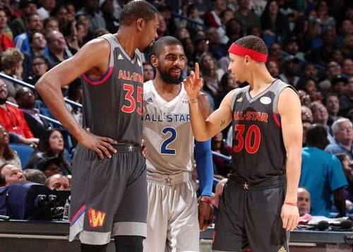 自如地在雪 自如地在雪