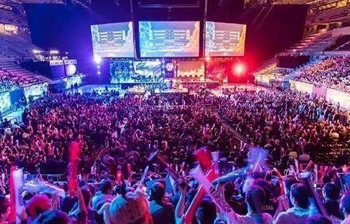 尤文图斯作 尤文图斯作